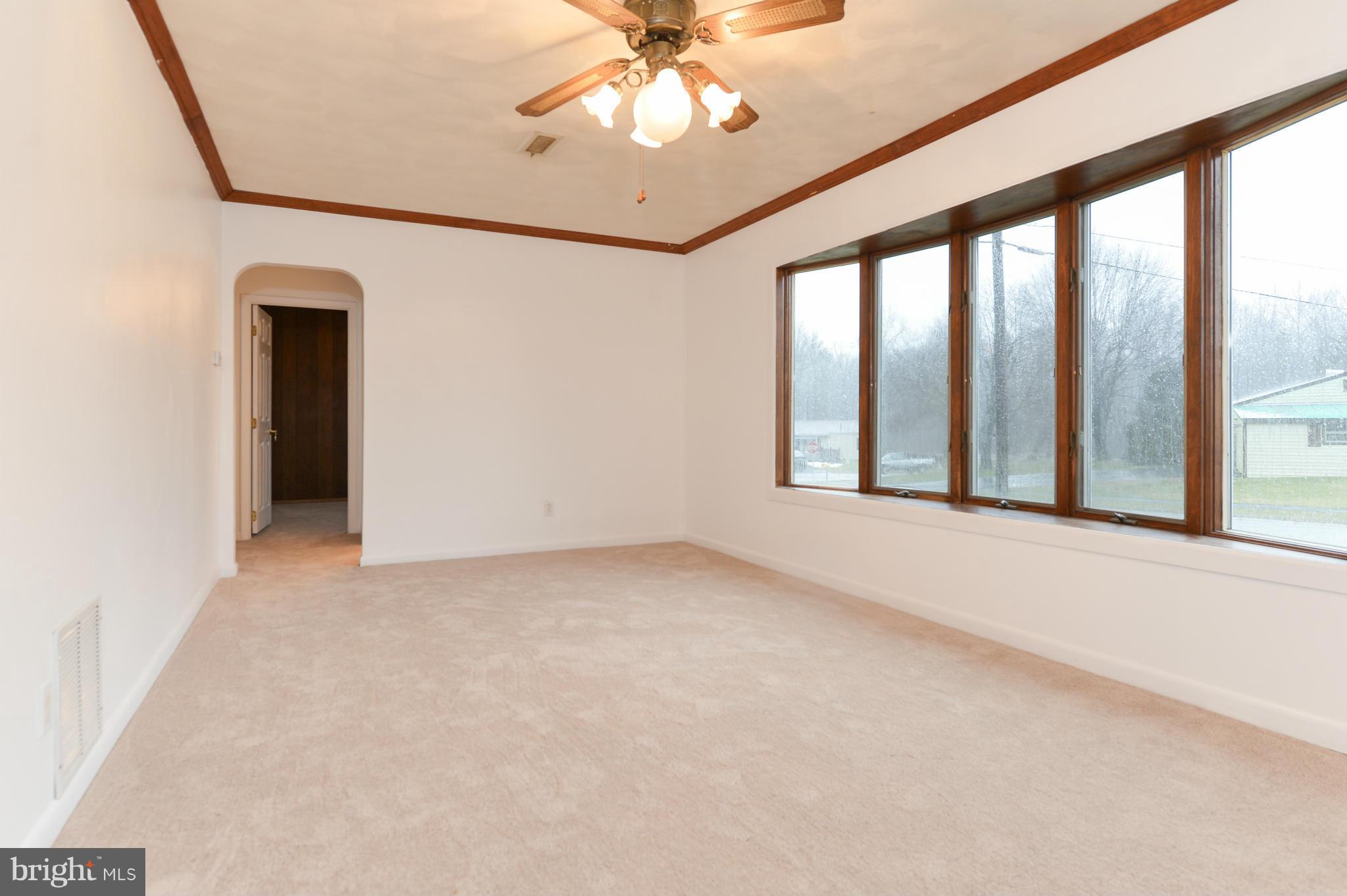 1 Kent Road Elkton, MD 21921 - Photo 11 of 20 Living Room