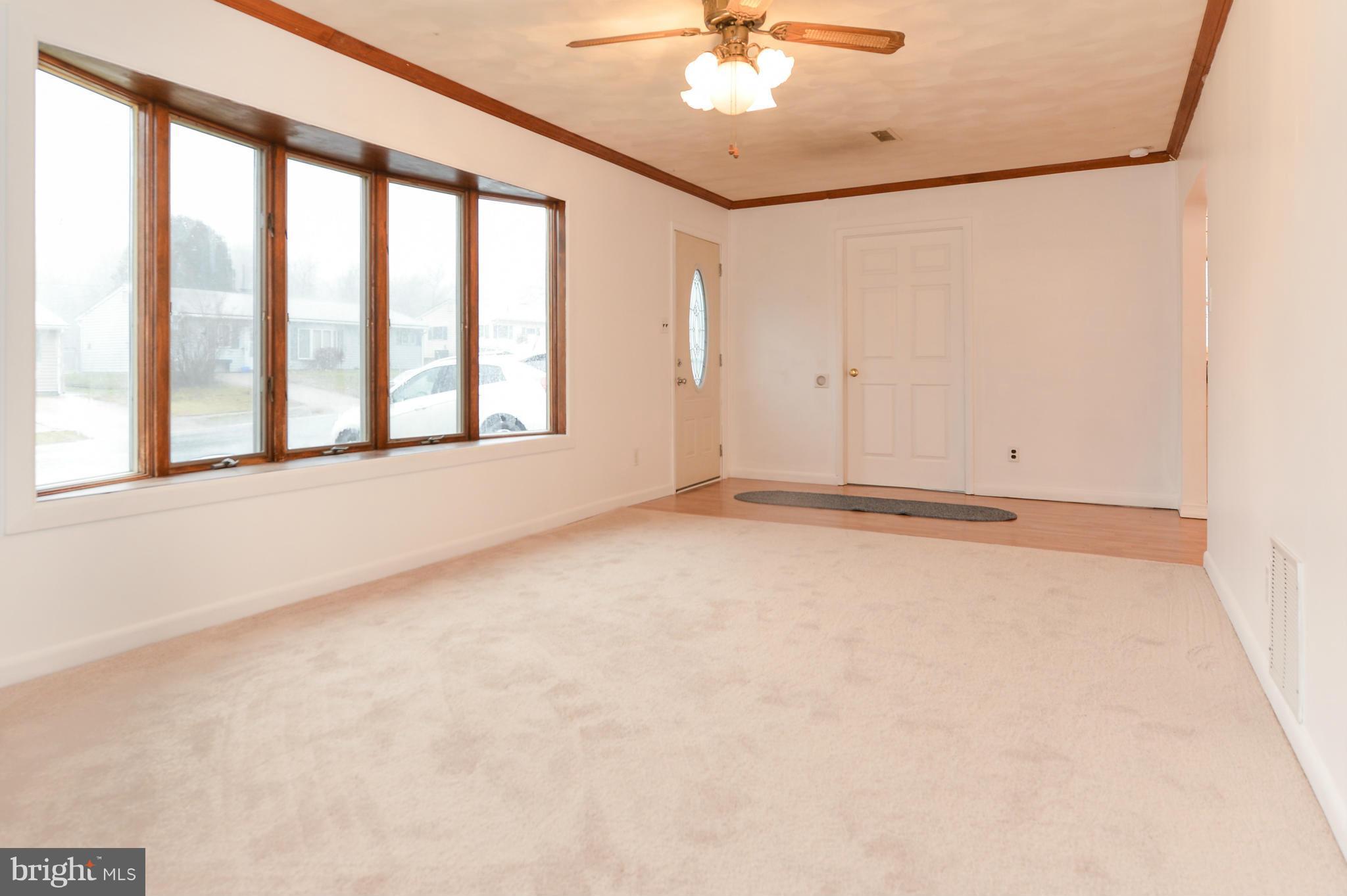 1 Kent Road Elkton, MD 21921 - Photo 10 of 20 Living Room