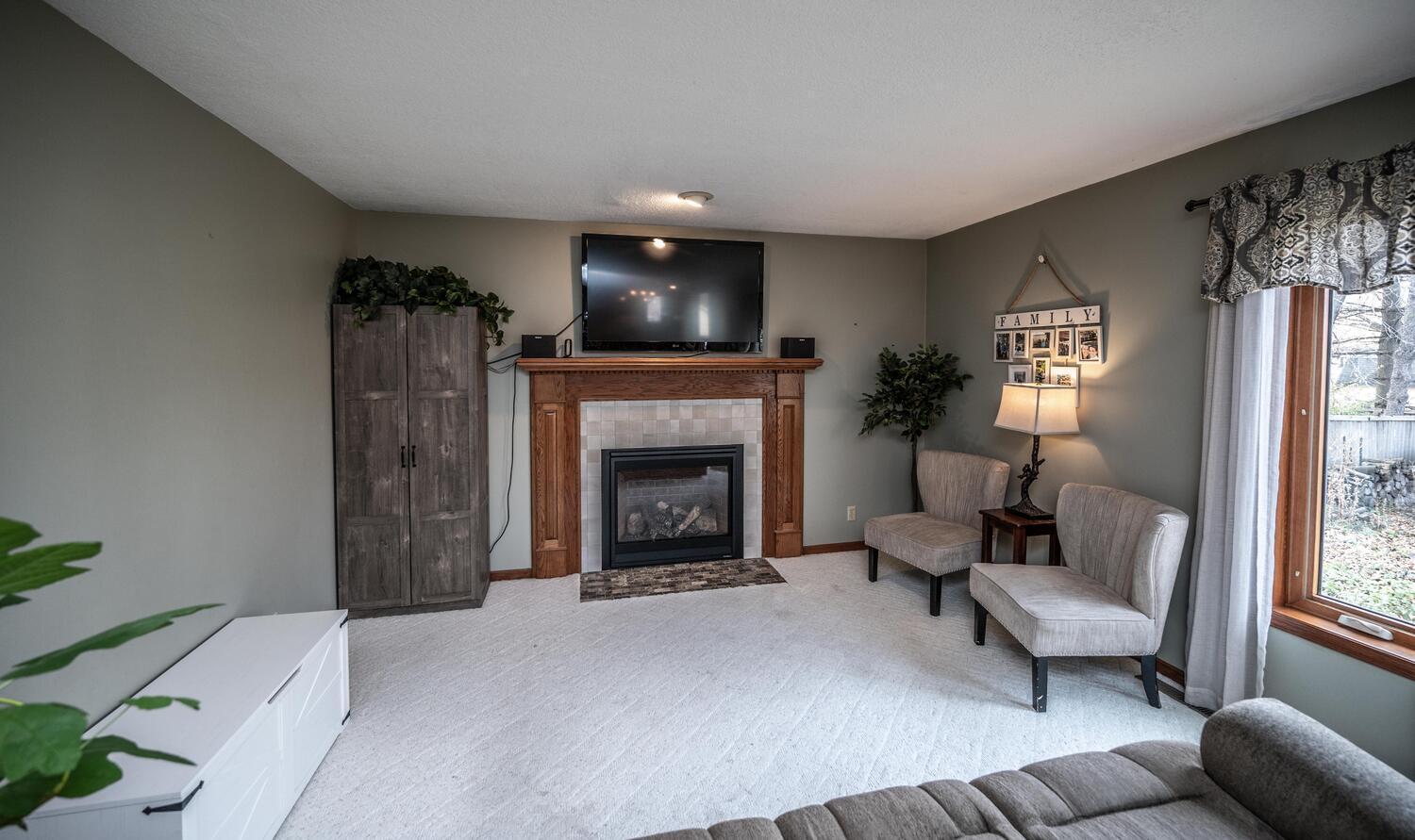 13632 Princeton Circle Savage, MN 55378 - Photo 12 of 34