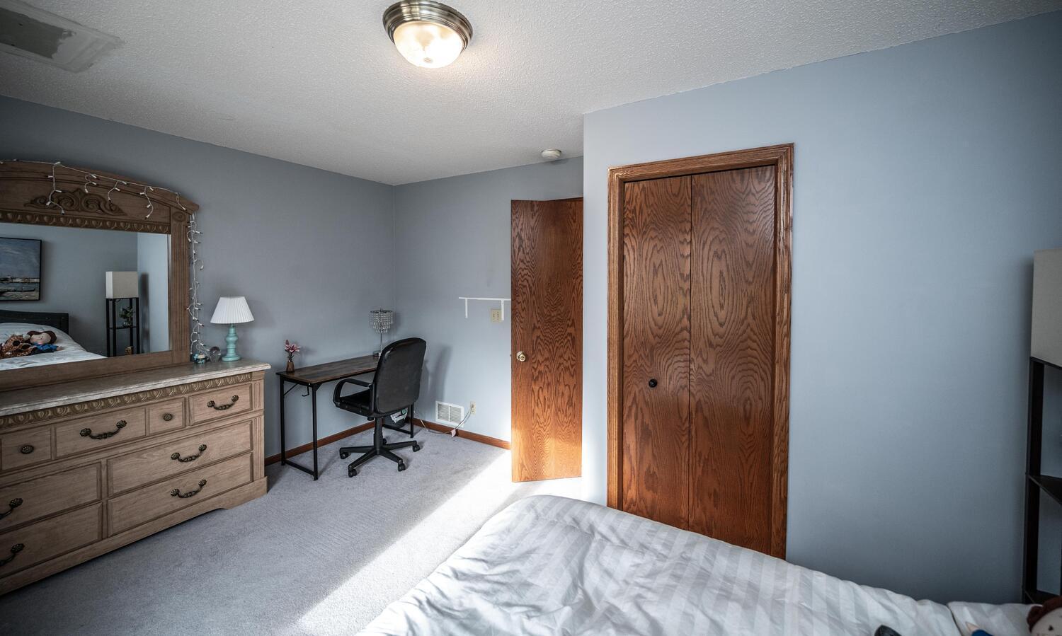 13632 Princeton Circle Savage, MN 55378 - Photo 15 of 34