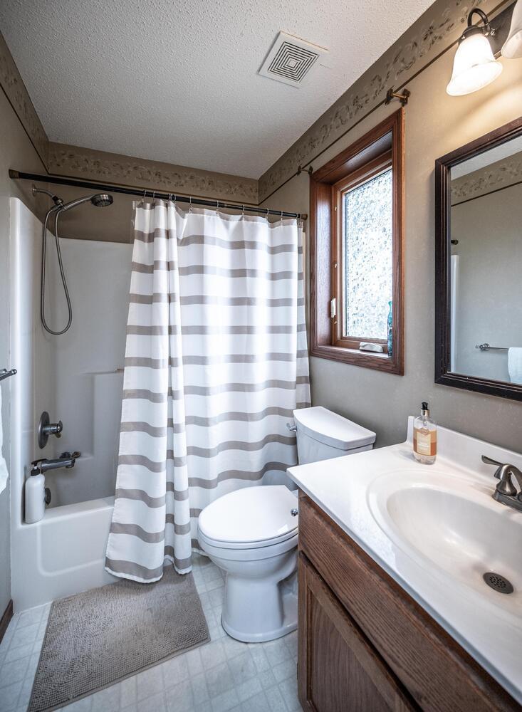 13632 Princeton Circle Savage, MN 55378 - Photo 18 of 34