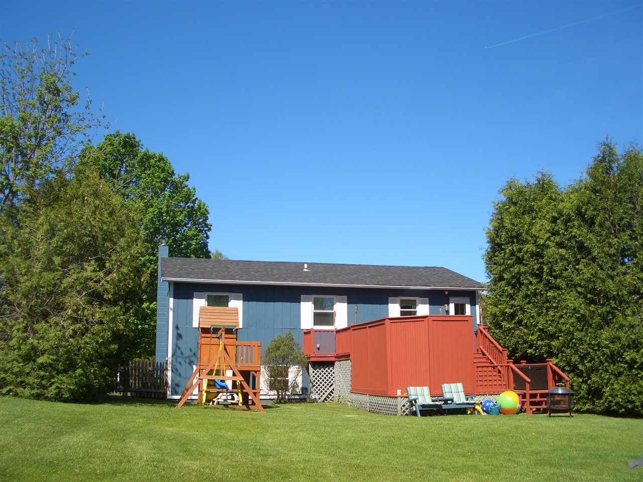 14 Phillips Street Rutland, VT 05701 - Photo 2 of 27