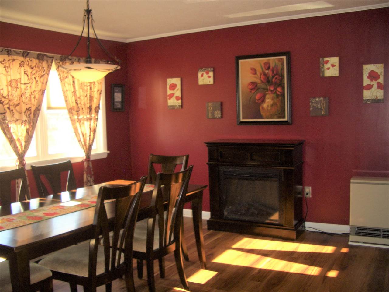 14 Phillips Street Rutland, VT 05701 - Photo 7 of 27