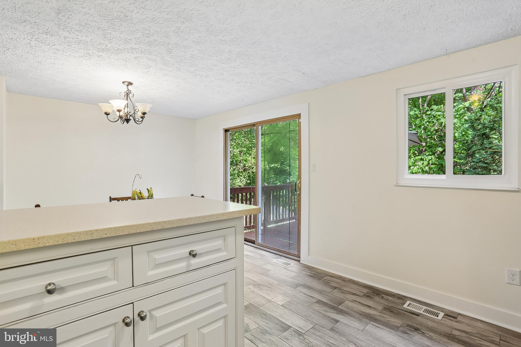10508 Apple Ridge Road Gaithersburg, MD 20886 - Photo 10 of 27
