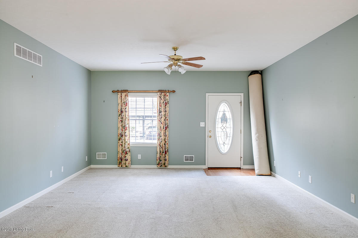 3111 Hendon Road Louisville, KY 40220 - Photo 5 of 28 3111 Hendon Rd-5