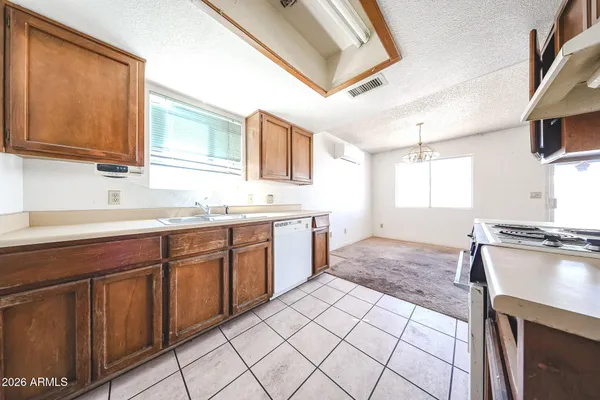 $339,000 | 120 West 14th Avenue, Apache Junction, AZ 85119