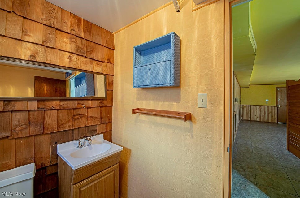 1305 Country Club Road Columbus, OH 43227 - Photo 25 of 30 Gallery Image 25