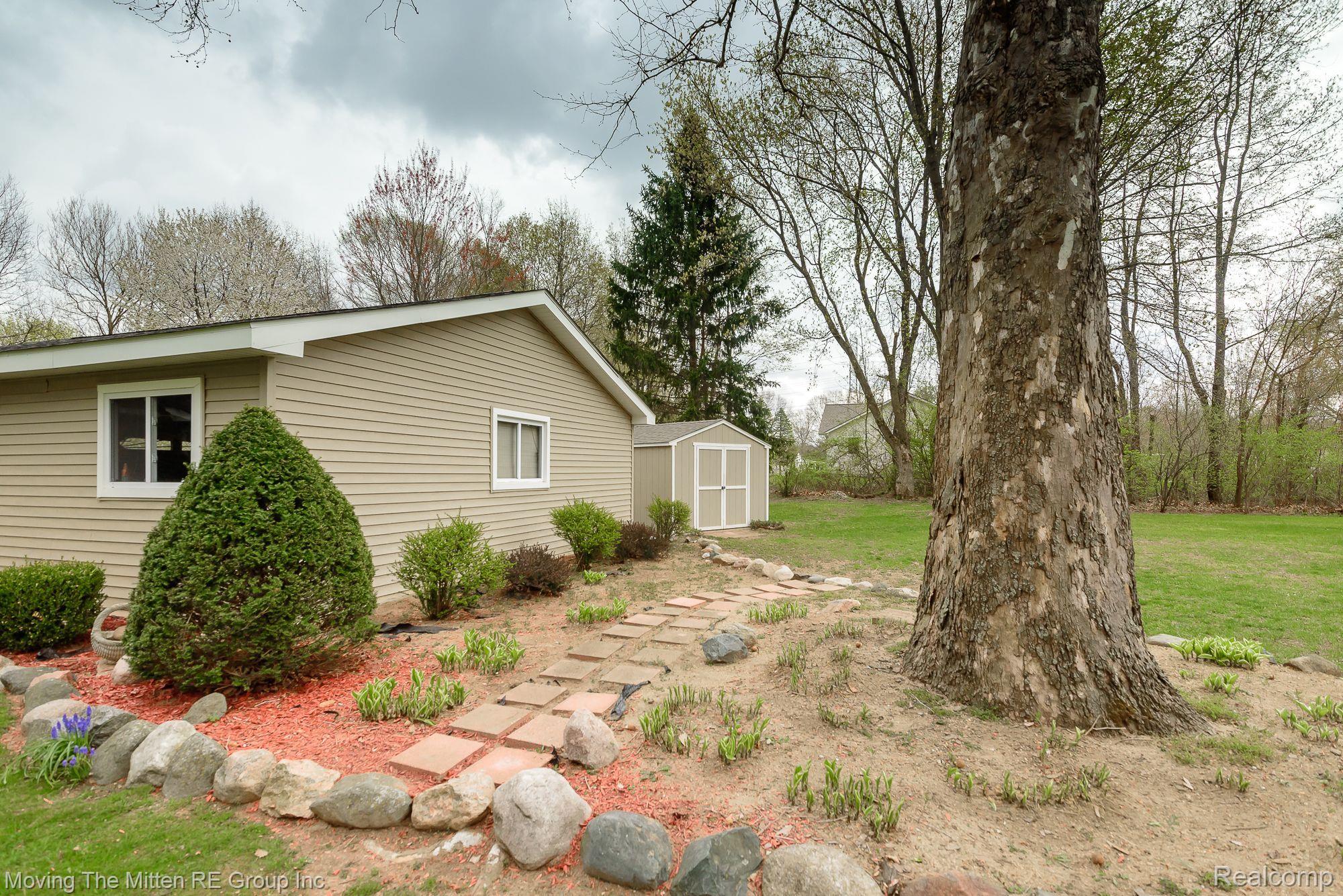 42649 Fret Road Belleville, MI 48111 - Photo 63 of 79 Gallery Image 63