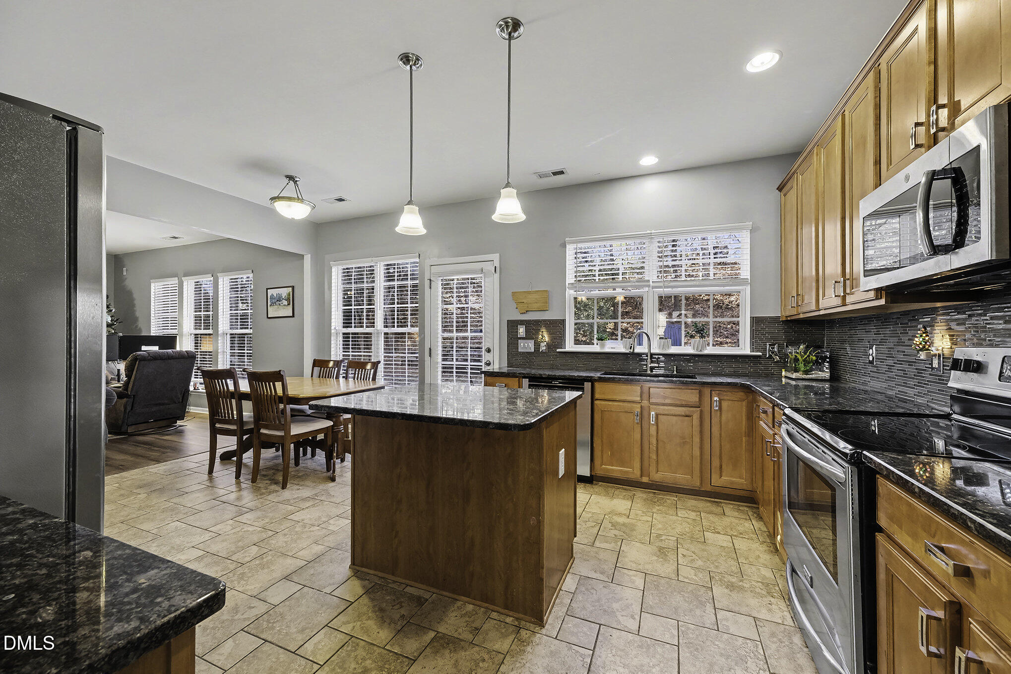 7929 Clover Creek Court Raleigh, NC 27613 - Photo 6 of 19 009_dscf8487-edit_726