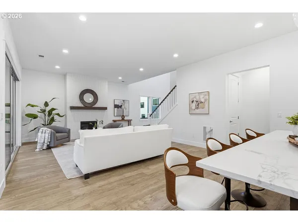 $1,275,000 | 7741 Northwest Ladybug Place, Portland, OR 97229