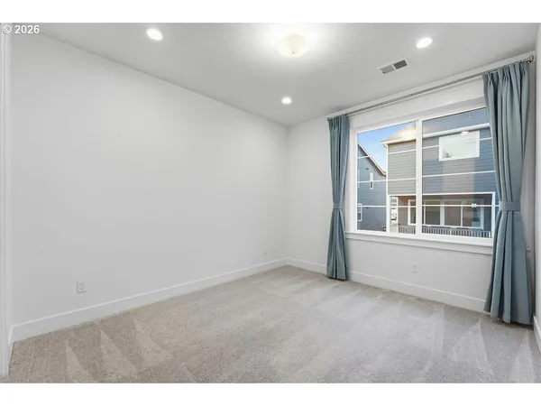 $1,275,000 | 7741 Northwest Ladybug Place, Portland, OR 97229