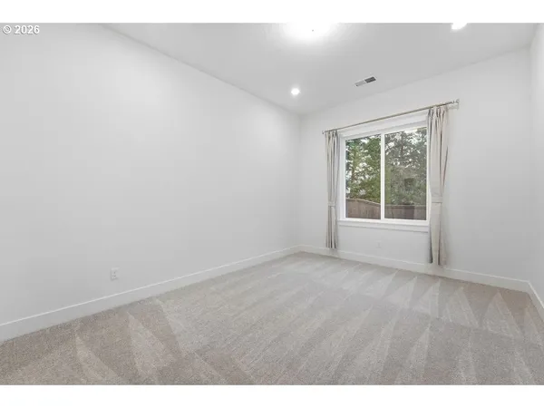 $1,275,000 | 7741 Northwest Ladybug Place, Portland, OR 97229