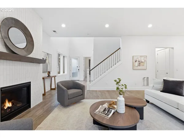 $1,275,000 | 7741 Northwest Ladybug Place, Portland, OR 97229