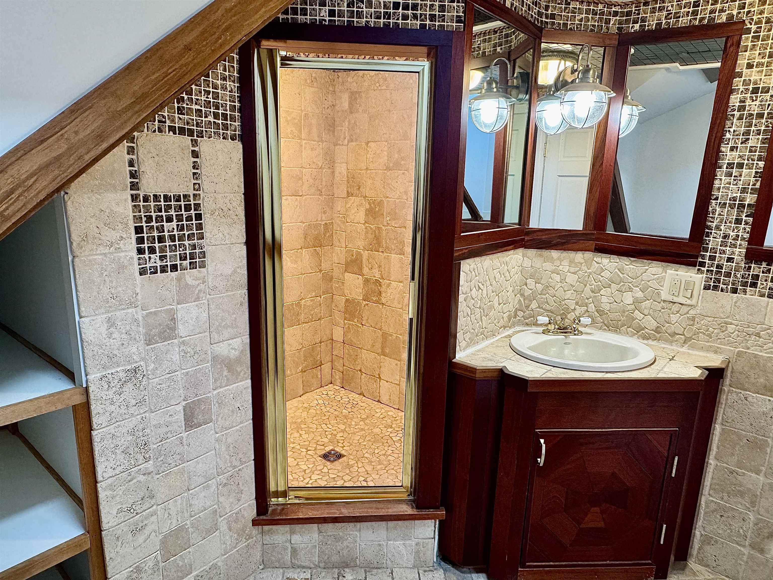 73 Pond Street Newport, VT 05855 - Photo 17 of 23