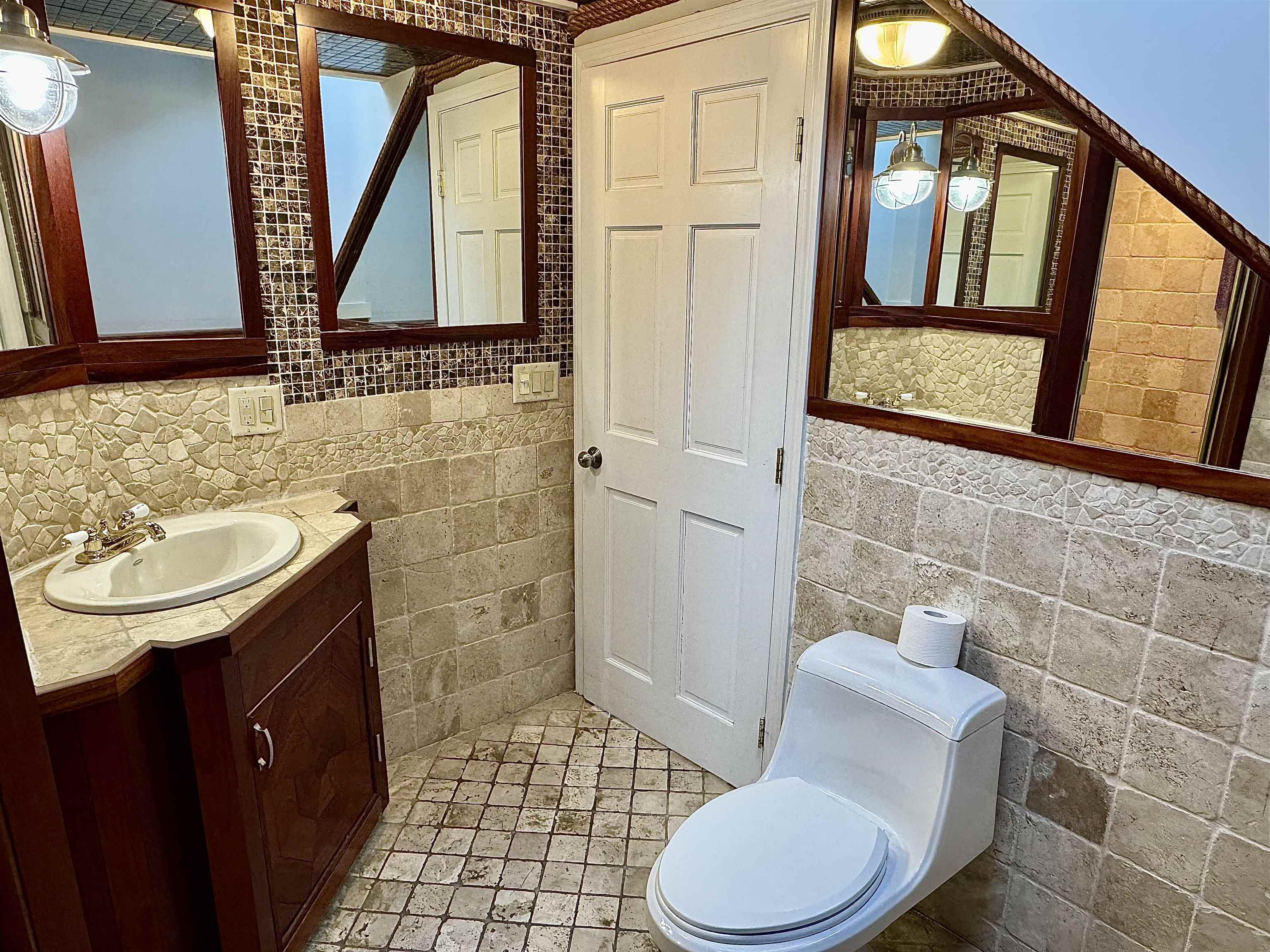 73 Pond Street Newport, VT 05855 - Photo 18 of 23