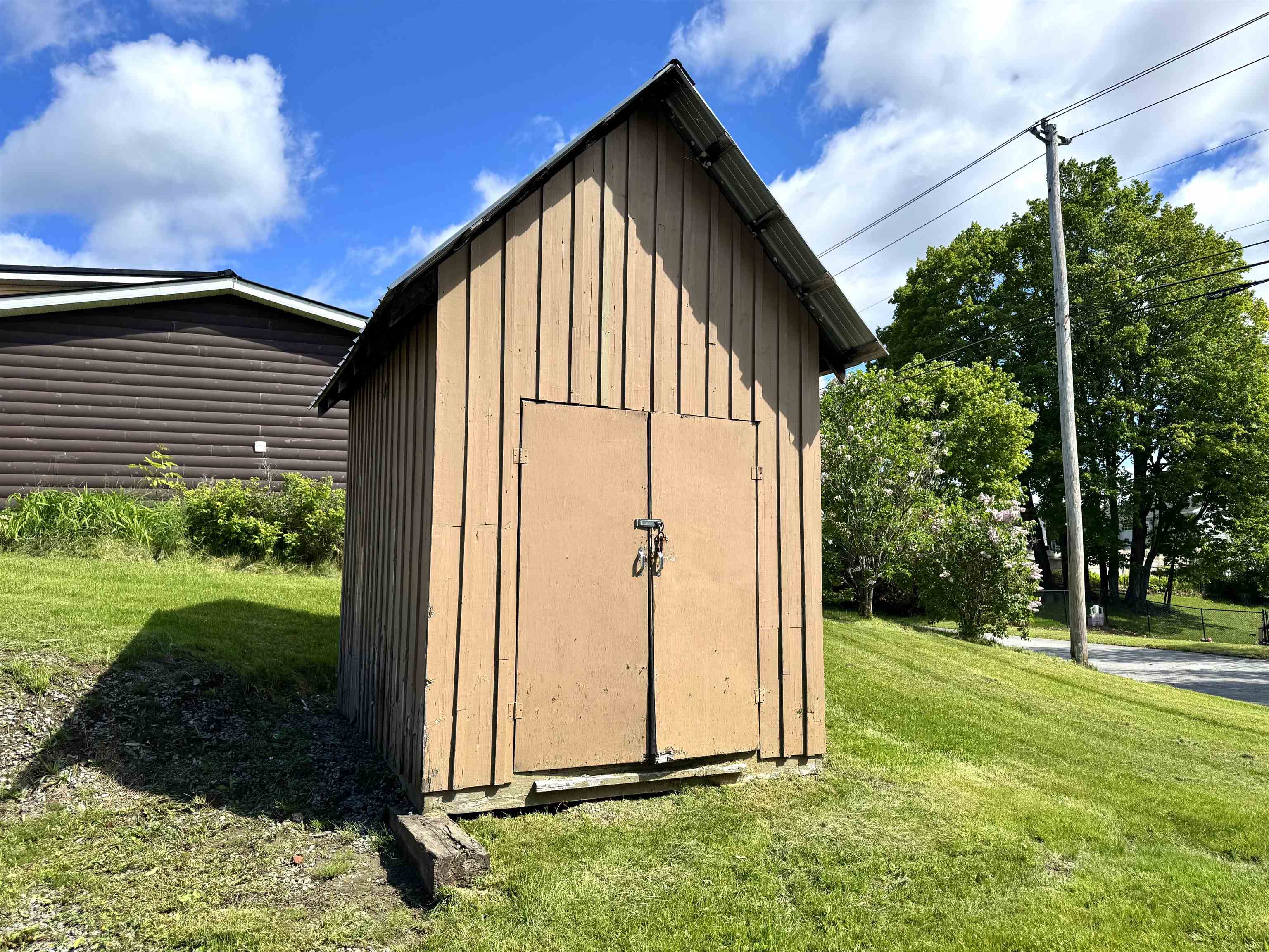 73 Pond Street Newport, VT 05855 - Photo 21 of 23