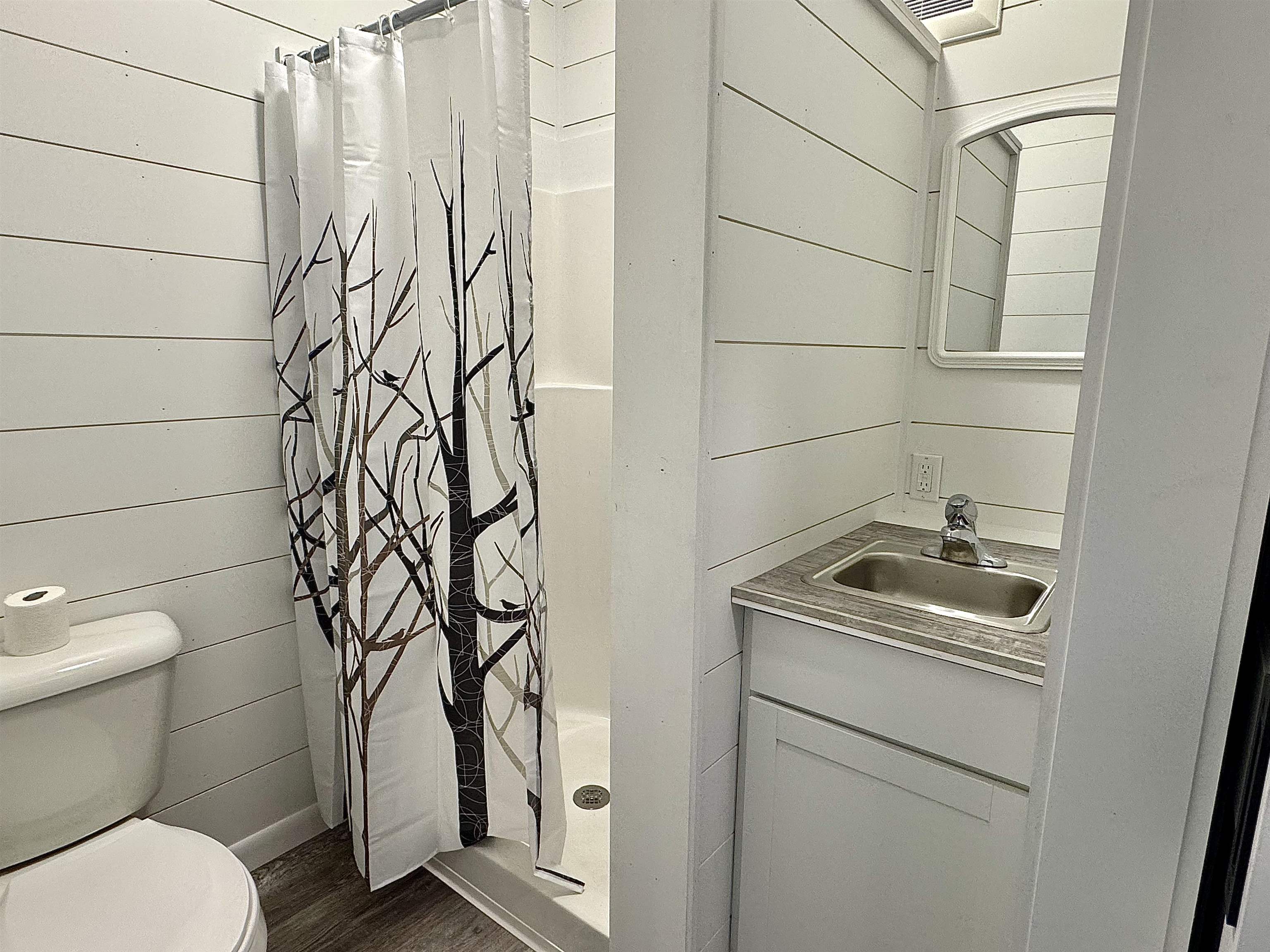 73 Pond Street Newport, VT 05855 - Photo 9 of 23