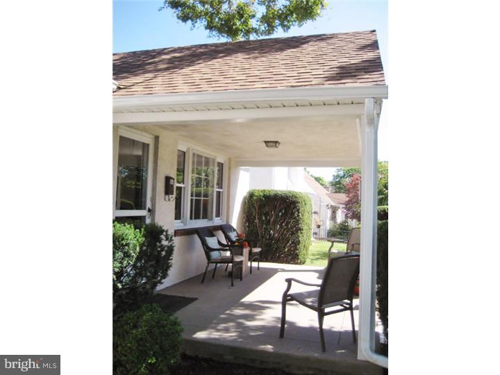 115 Gallagher Road Wayne, PA 19087 - Photo 2 of 16 Porch