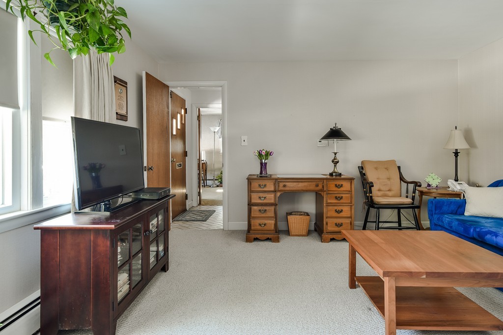7 Cheryl Road Natick, MA 01760 - Photo 10 of 18 Gallery Image 10