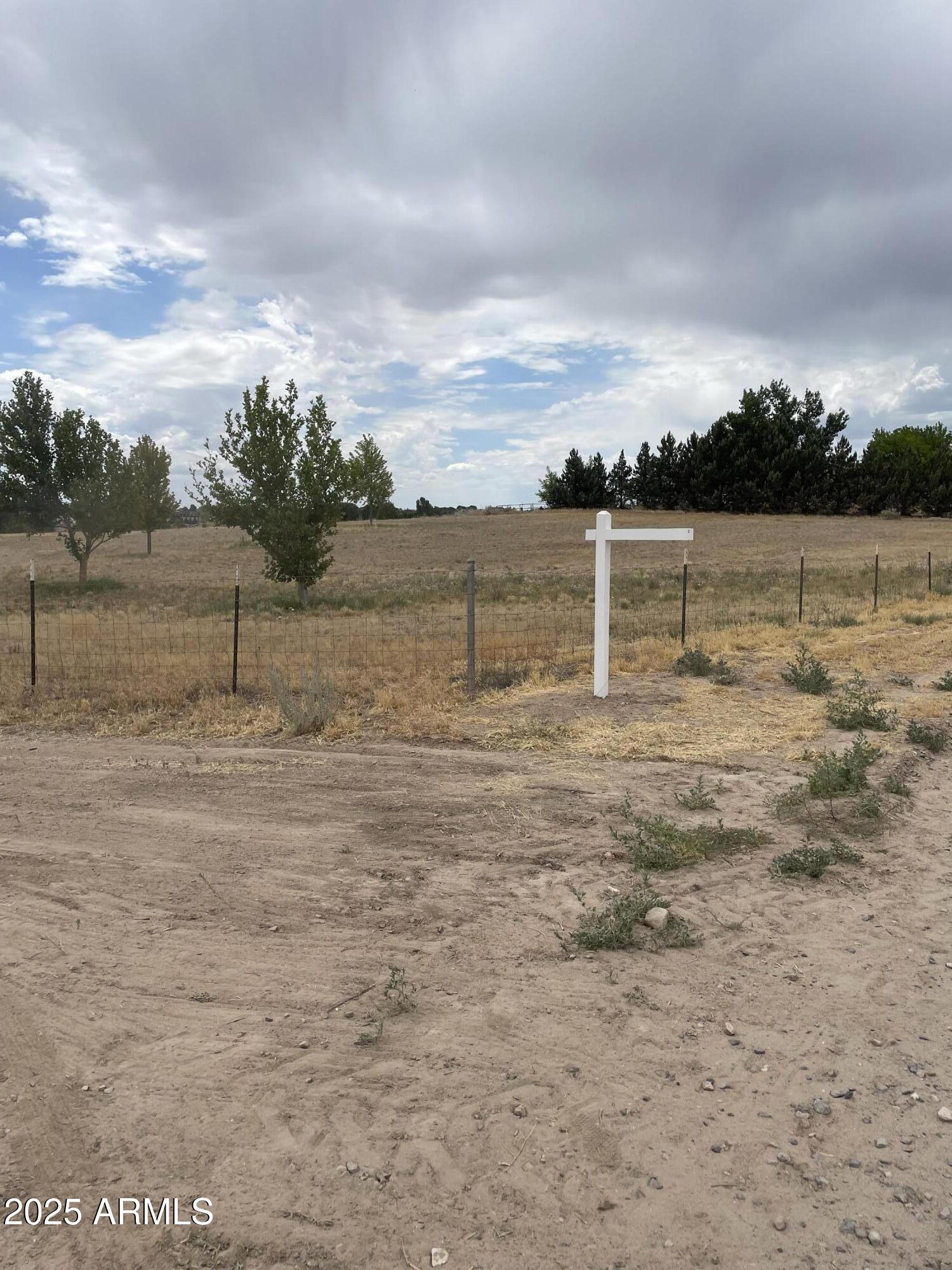 1875 Windmill Way Chino Valley, AZ 86323 - Photo 5 of 9 a view of lake with mountain