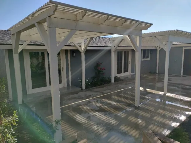 a view of an outdoor space