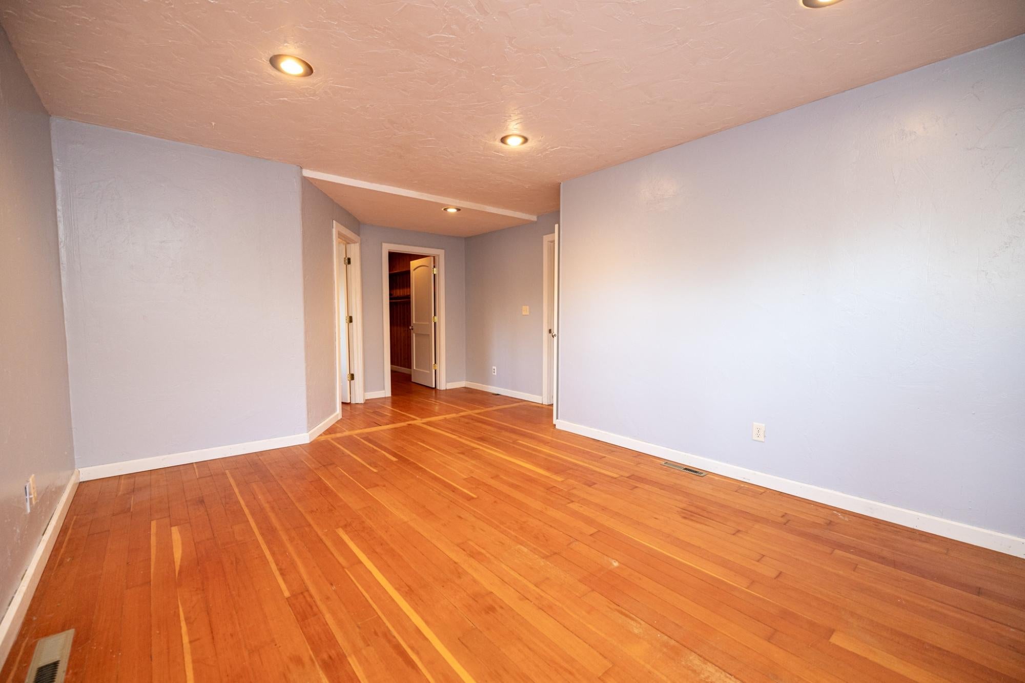 9413 Country Club Road Minocqua, WI 54548 - Photo 13 of 37 Gallery Image 13