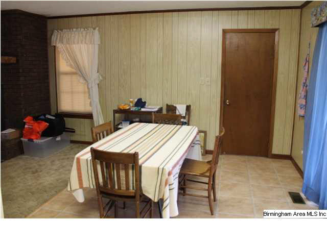 201 Blue Spring Trail Cropwell, AL 35054 - Photo 4 of 21