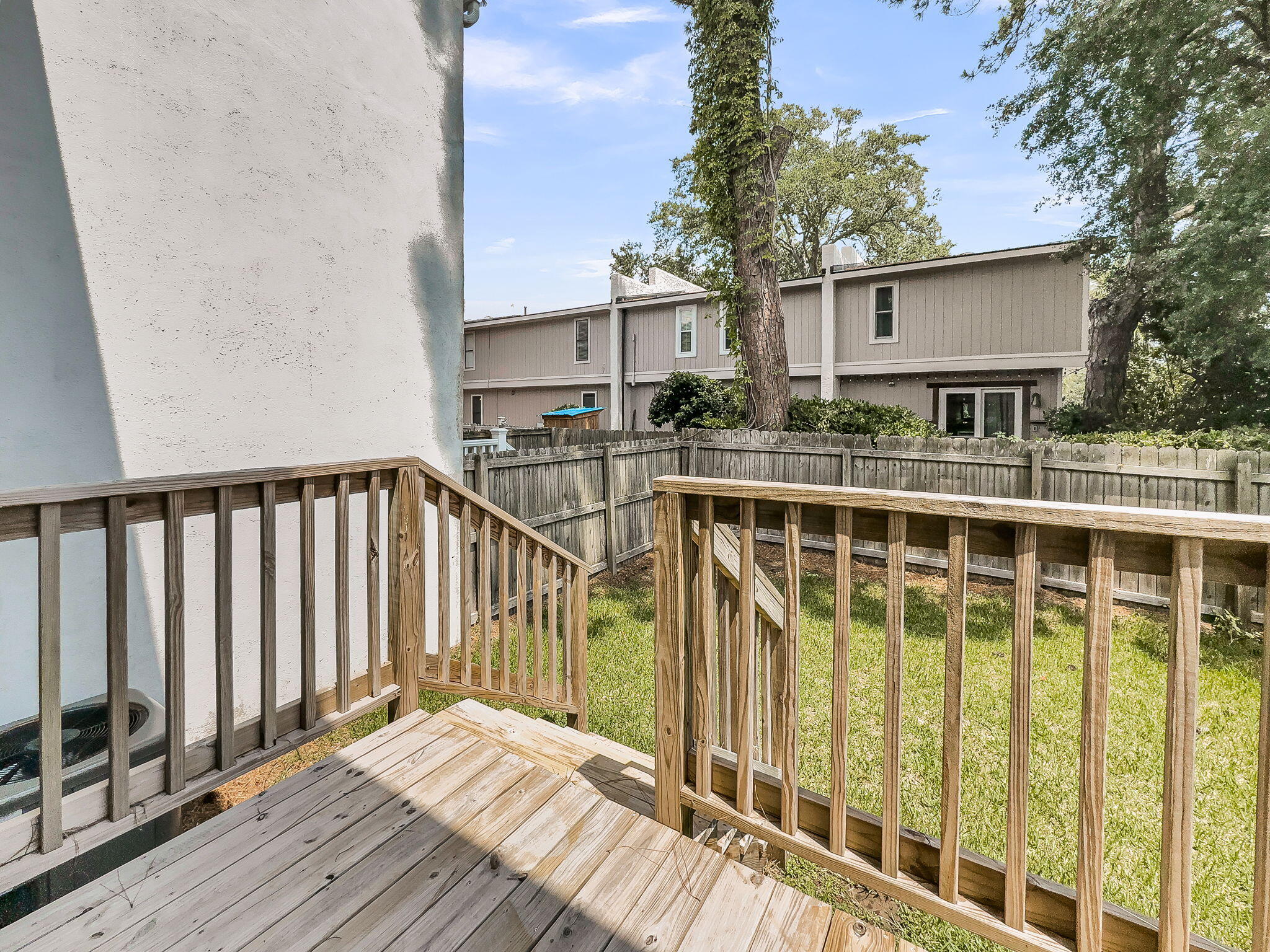 960 Myrtle Court Mount Pleasant, SC 29464 - Photo 23 of 37 960 Myrtle Court, Mt Pleasant
