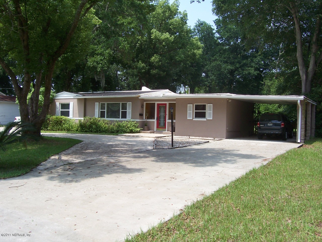 630 Glynlea Road Jacksonville, FL 32216 - Photo 1 of 19 BIG CIRCULAR DRIVE