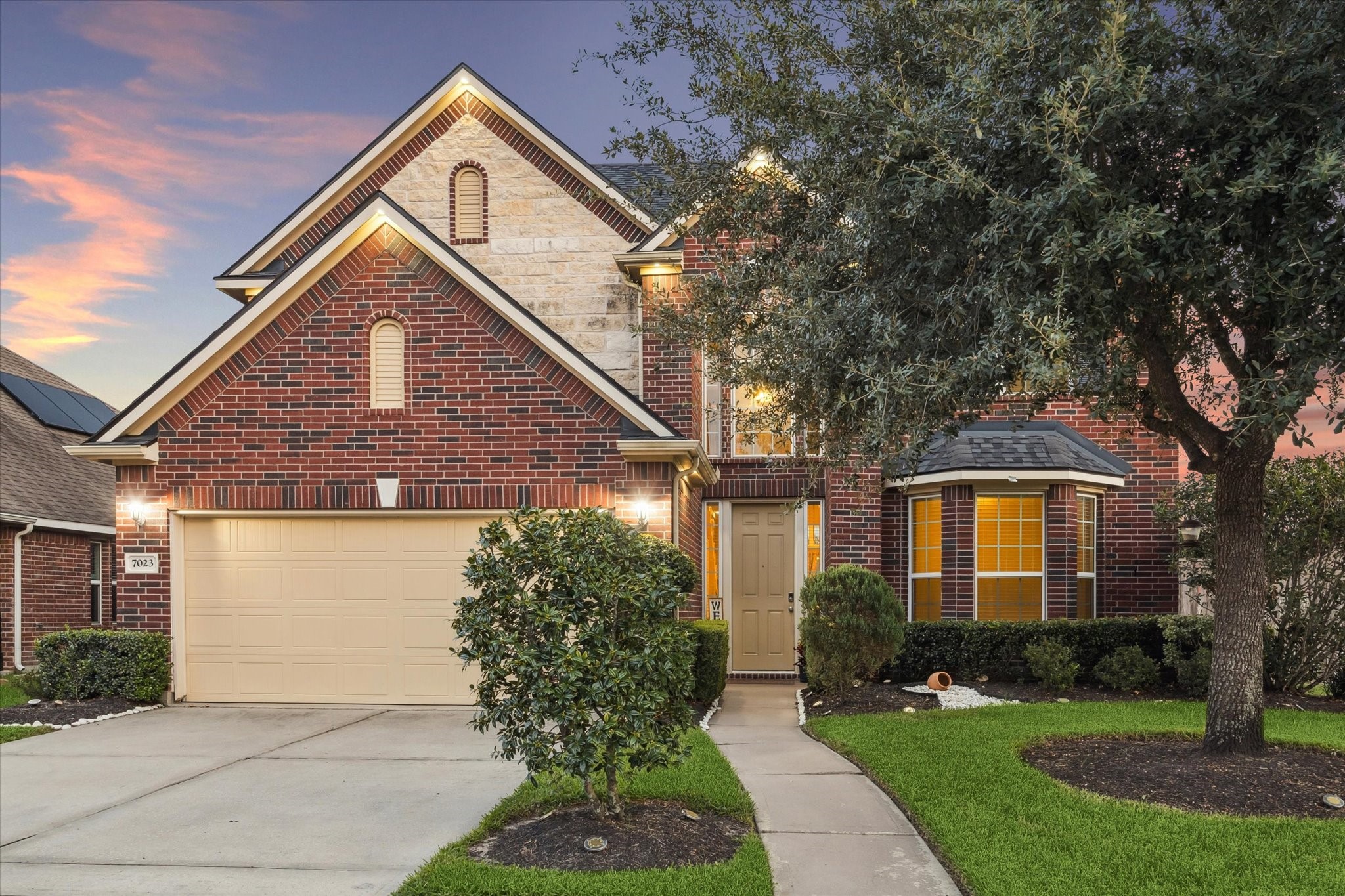 7023 Sliding Rock Circle Spring, TX 77379 - Photo 39 of 39 a front view of a house with garden