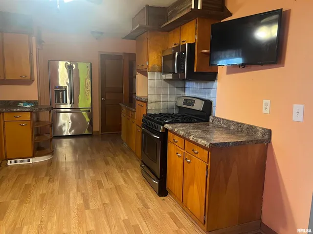 $190,000 | 3638-84 84th, Thomson, IL 61285