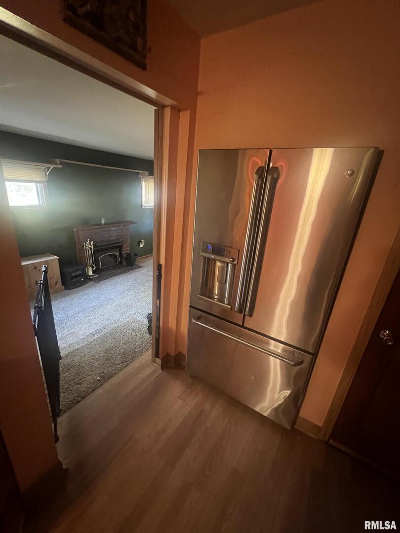 3638-84 84th Thomson, IL 61285 - Photo 38 of 43 a view of lobby area