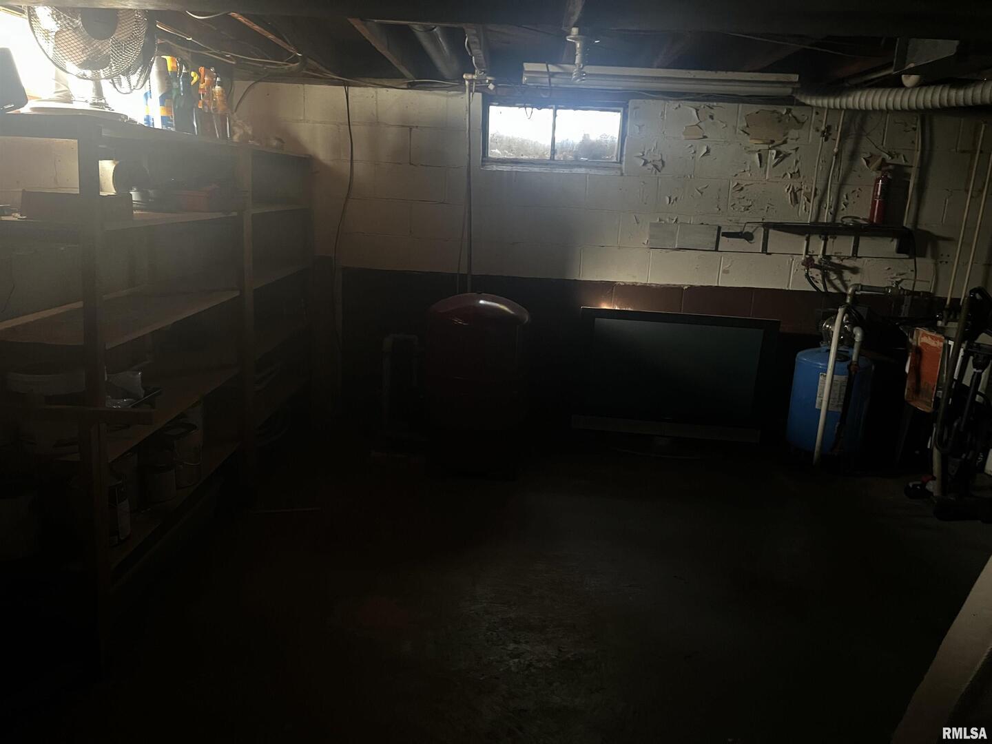 3638-84 84th Thomson, IL 61285 - Photo 40 of 43 a view of electric room