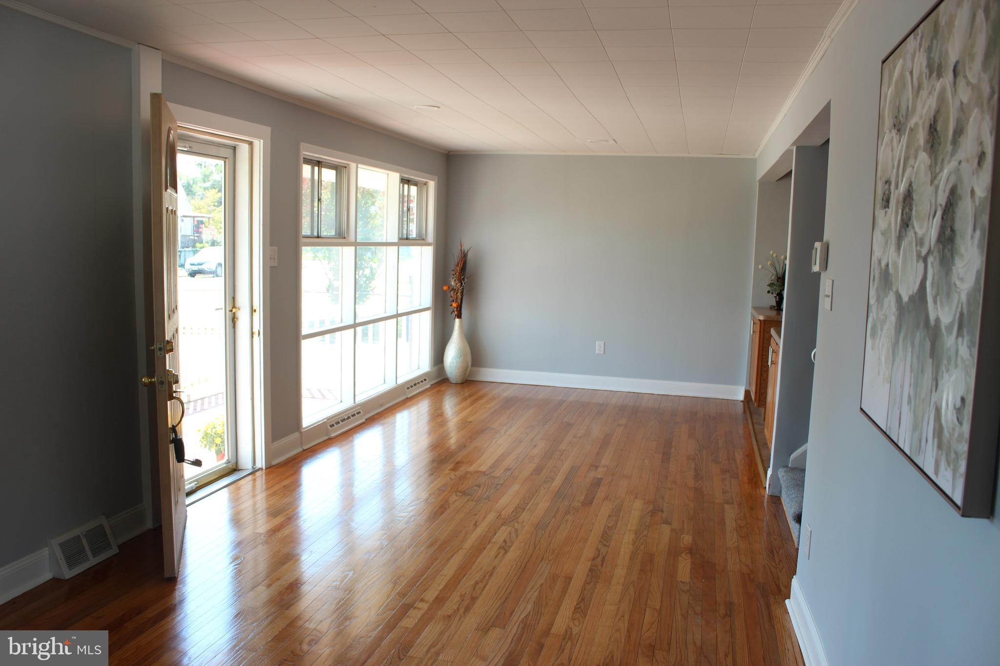 641 Jefferson Street Riverside, NJ 08075 - Photo 6 of 26