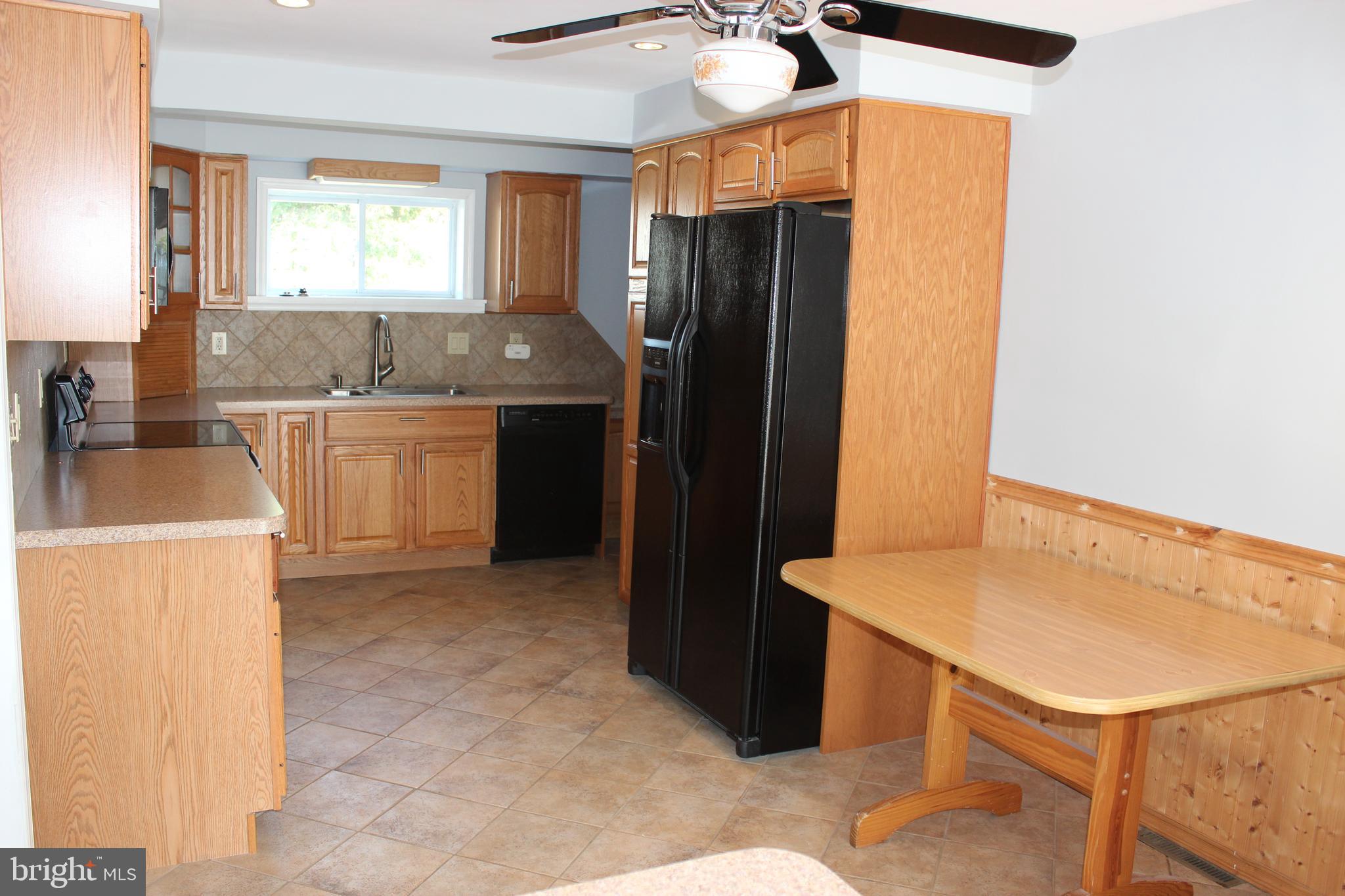 641 Jefferson Street Riverside, NJ 08075 - Photo 9 of 26