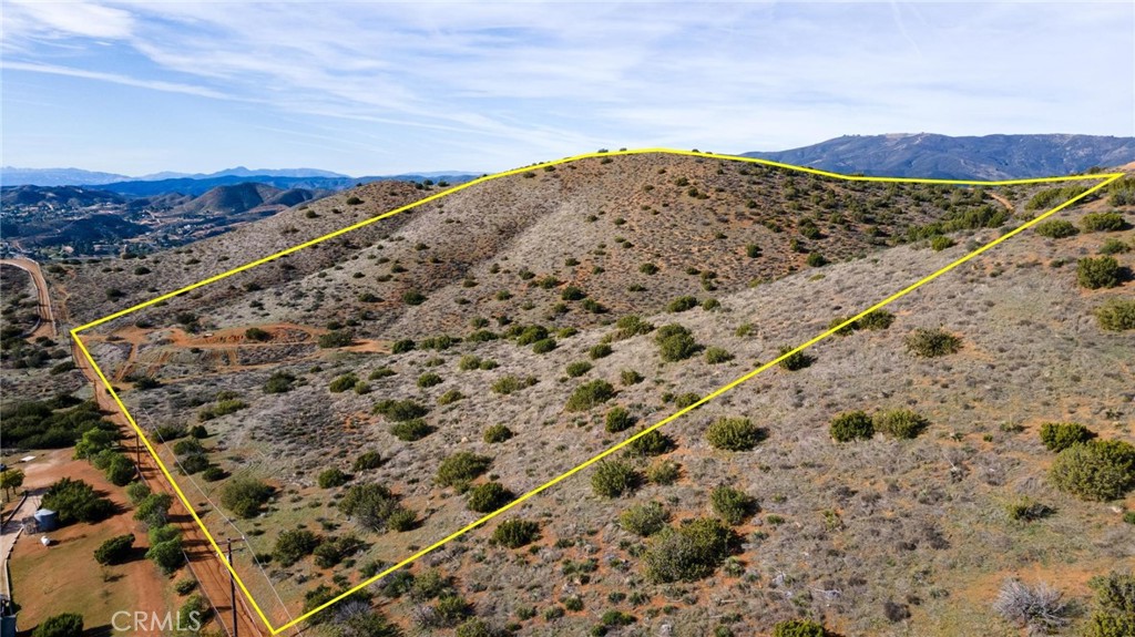 0 Hanawalt Road Agua Dulce, CA 91390 - Photo 9 of 38 Gallery Image 9