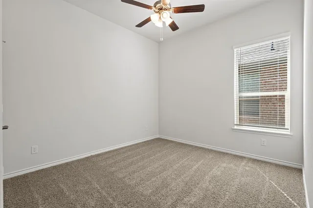 $2,300 | 2140 Hunter Lane, Anna, TX 75409