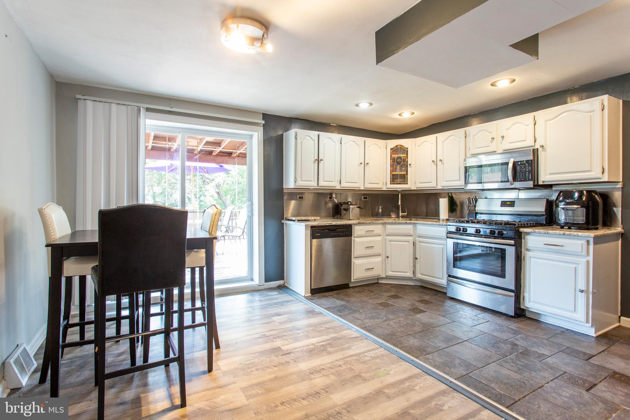 1905 Fowler Road Folcroft, PA 19032 - Photo 9 of 23