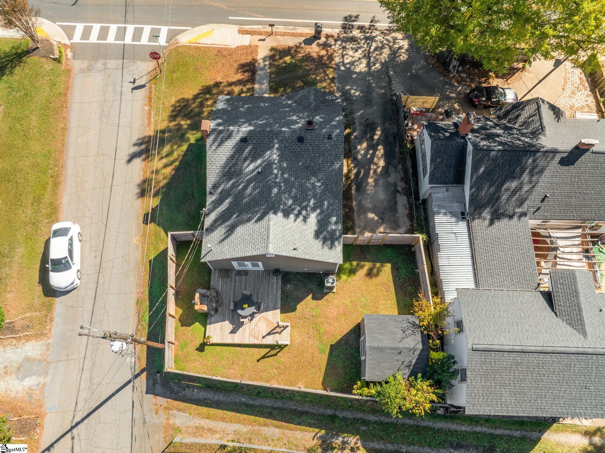 623 Perry Road Greenville, SC 29609 - Photo 30 of 34 Gallery Image 30