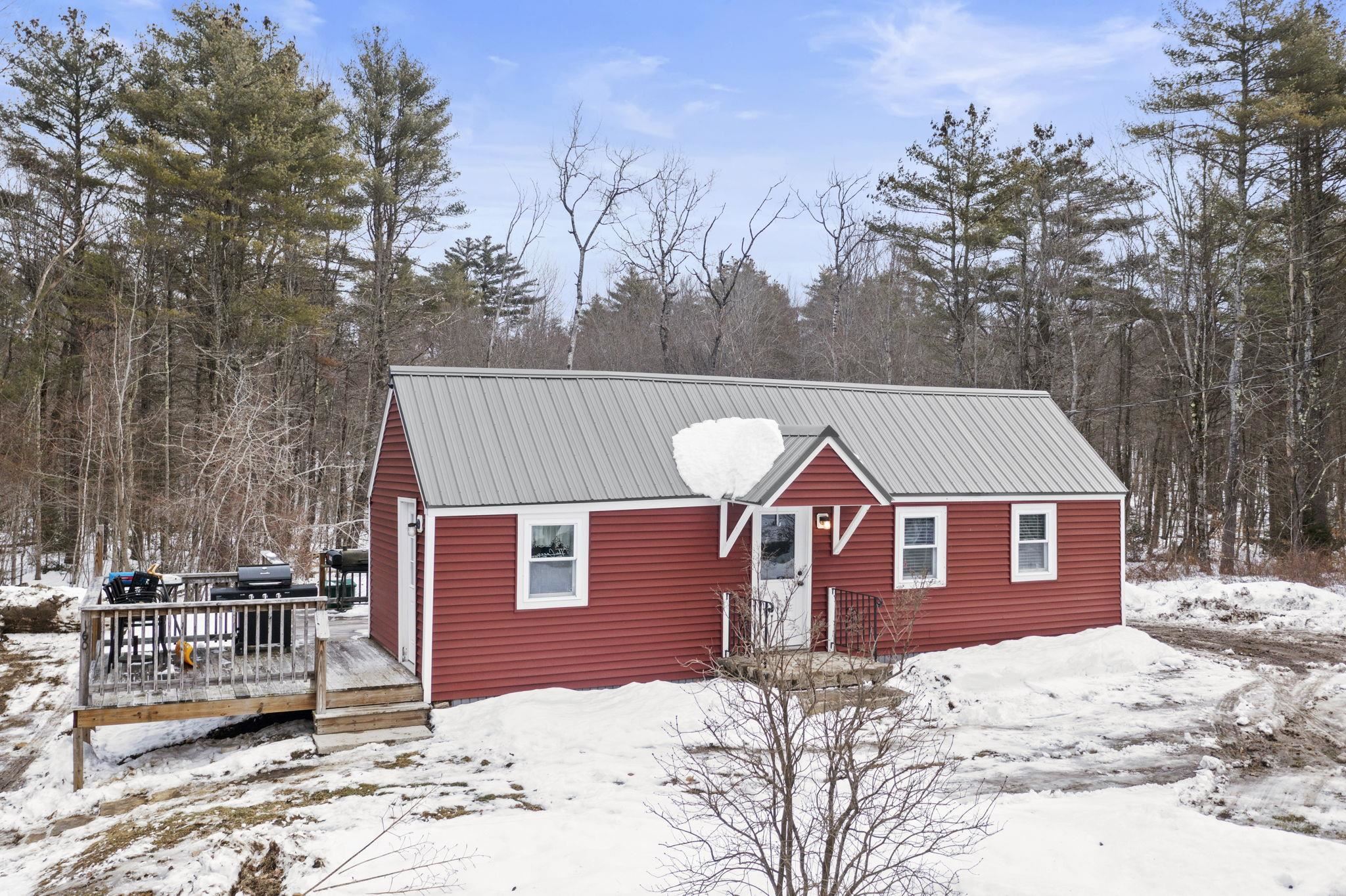 160 Stoneham Road Wakefield, NH 03872 - Photo 2 of 22