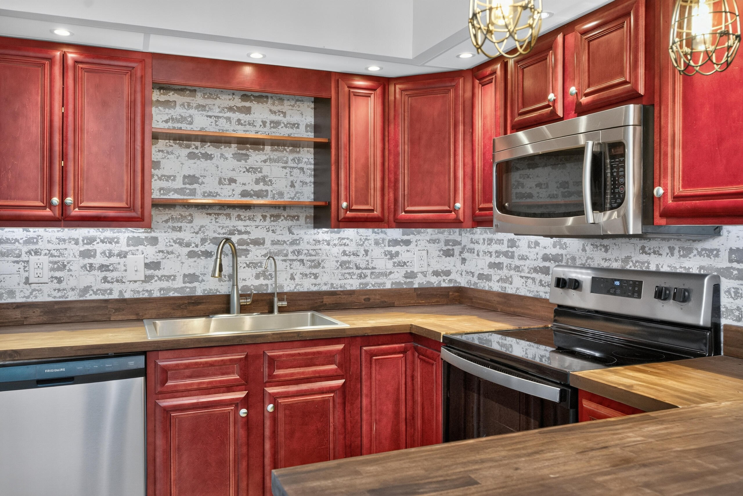 401 Redding Road, Unit 29 Lexington, KY 40517 - Photo 7 of 21 401 Redding 29 (9)