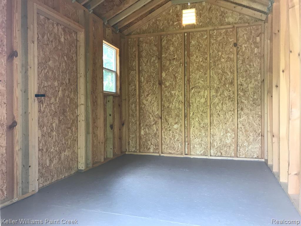 2616 Eastern Avenue Rochester Hills, MI 48307 - Photo 24 of 28