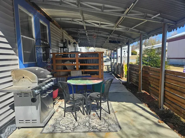 $55,000 | 20 Fiske Place, Claremont, NH 03743