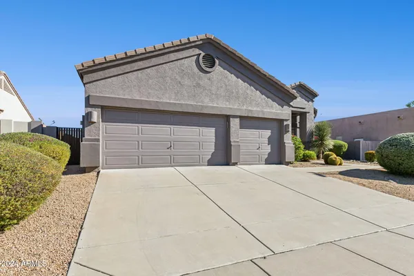 $8,000 | 27231 North 47th Street, Cave Creek, AZ 85331