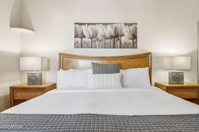 $5,000 | 27231 North 47th Street, Cave Creek, AZ 85331