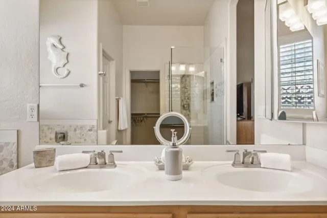 $5,000 | 27231 North 47th Street, Cave Creek, AZ 85331