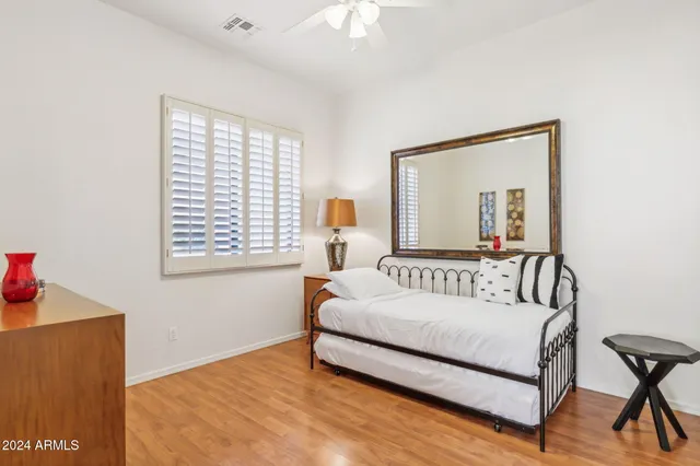 $5,000 | 27231 North 47th Street, Cave Creek, AZ 85331