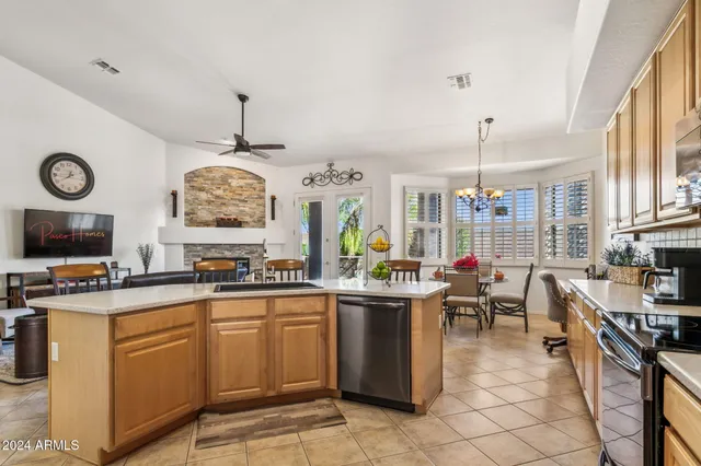 $5,000 | 27231 North 47th Street, Cave Creek, AZ 85331