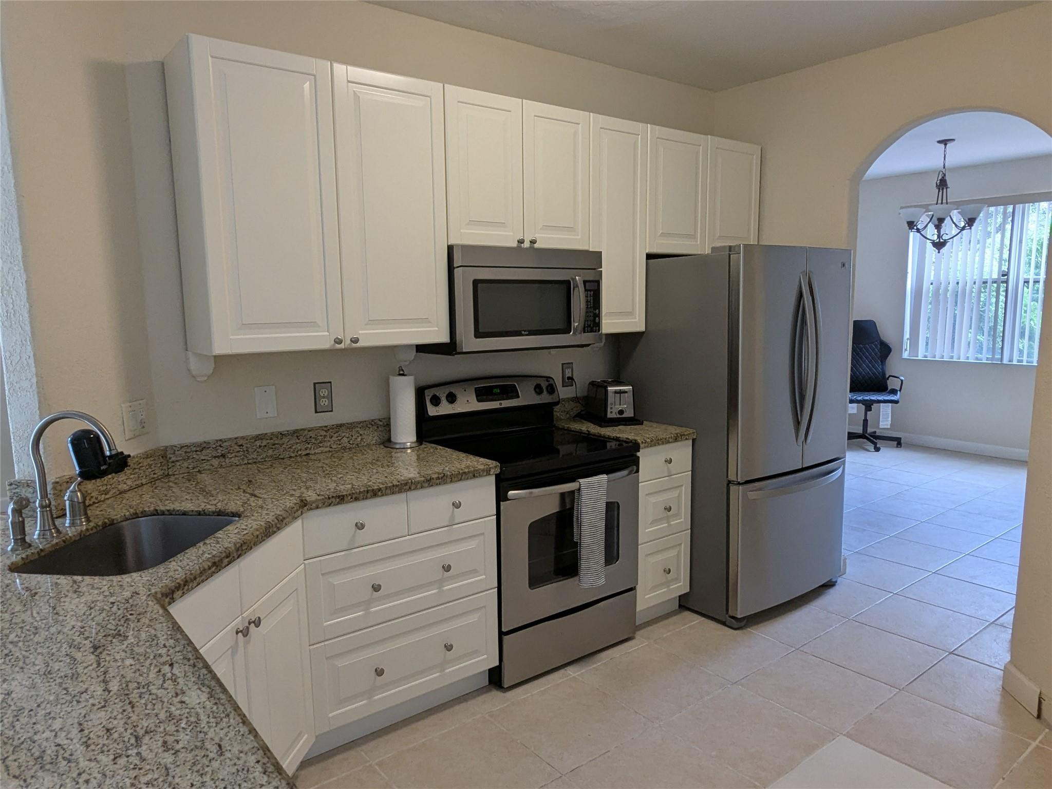 3822 Southwest 171st Avenue Miramar, FL 33027 - Photo 29 of 98 Photo 29