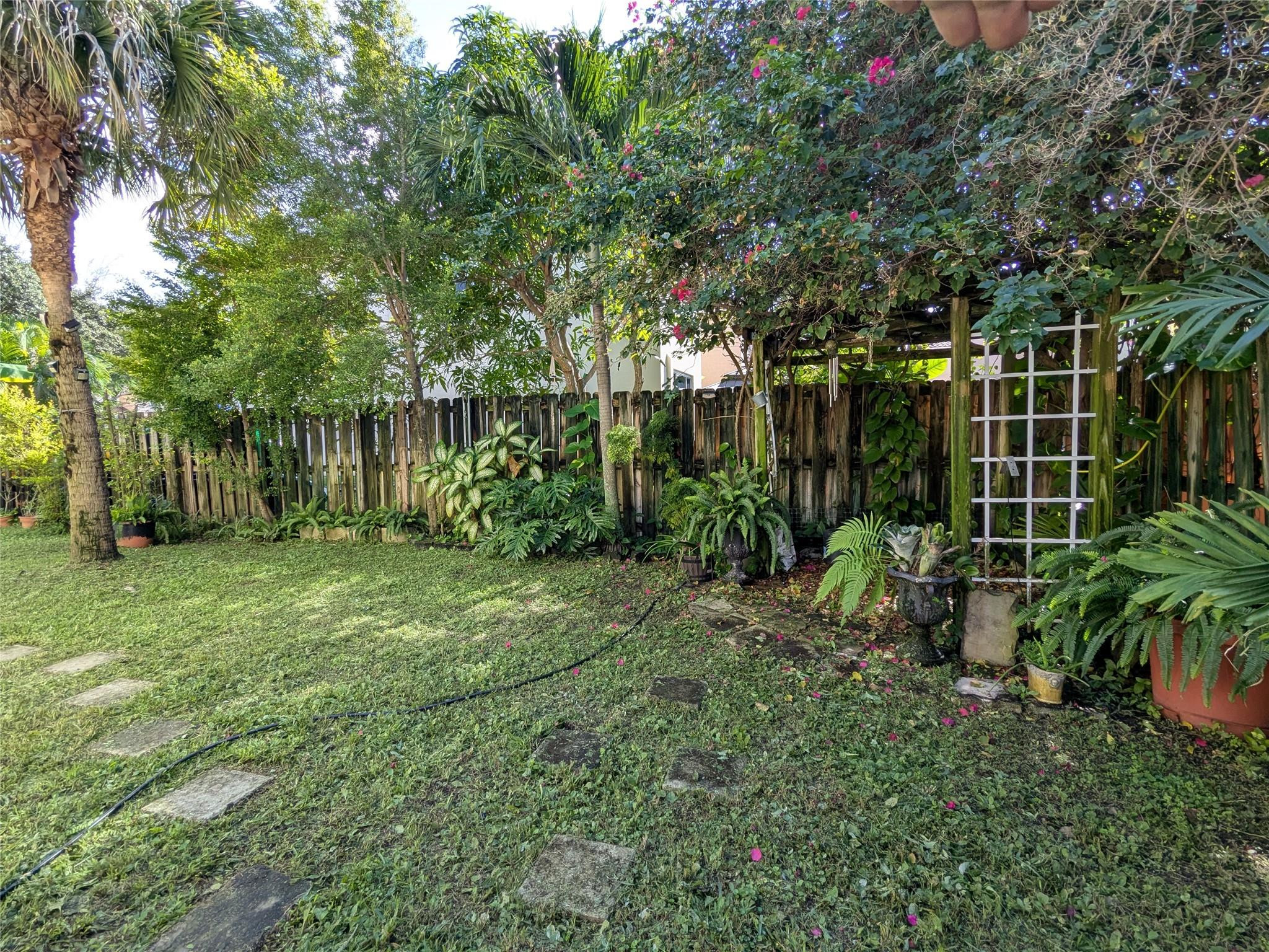 3822 Southwest 171st Avenue Miramar, FL 33027 - Photo 80 of 98 Photo 80
